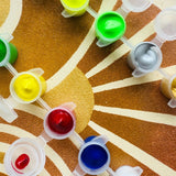 zoom sur le résultat final du modèle Bloom Aura du kit pochoir superposables Panash Art