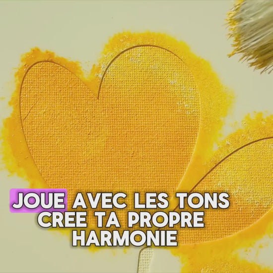 Vidéo de réalisation du pochoir créatif Crocus Panash Art, peinture acrylique sur toile effet lin, fleurs jaunes et feuillage vert, activité DIY artistique alternative à la peinture au numéro