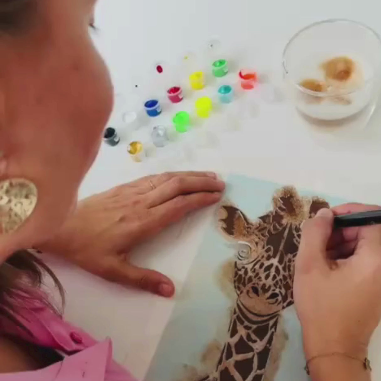 Kit pochoirs créatifs superposables Girafe - Crée une Oeuvre Sauvage et Unique !